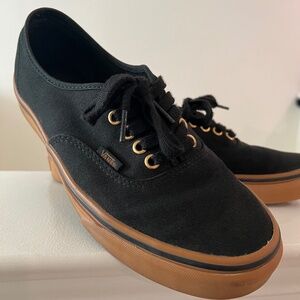 Black Vans - Heritage Low-top - Men's size 9.5